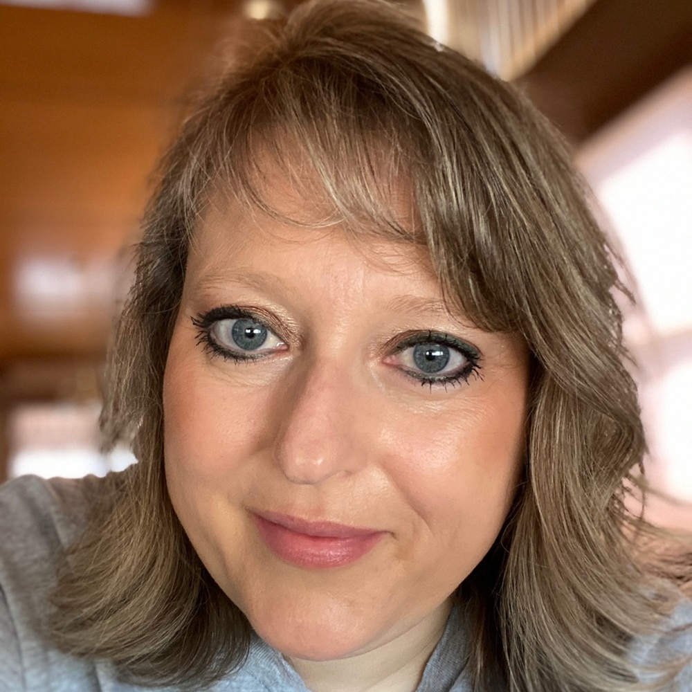 Meet your Posher, Teresa